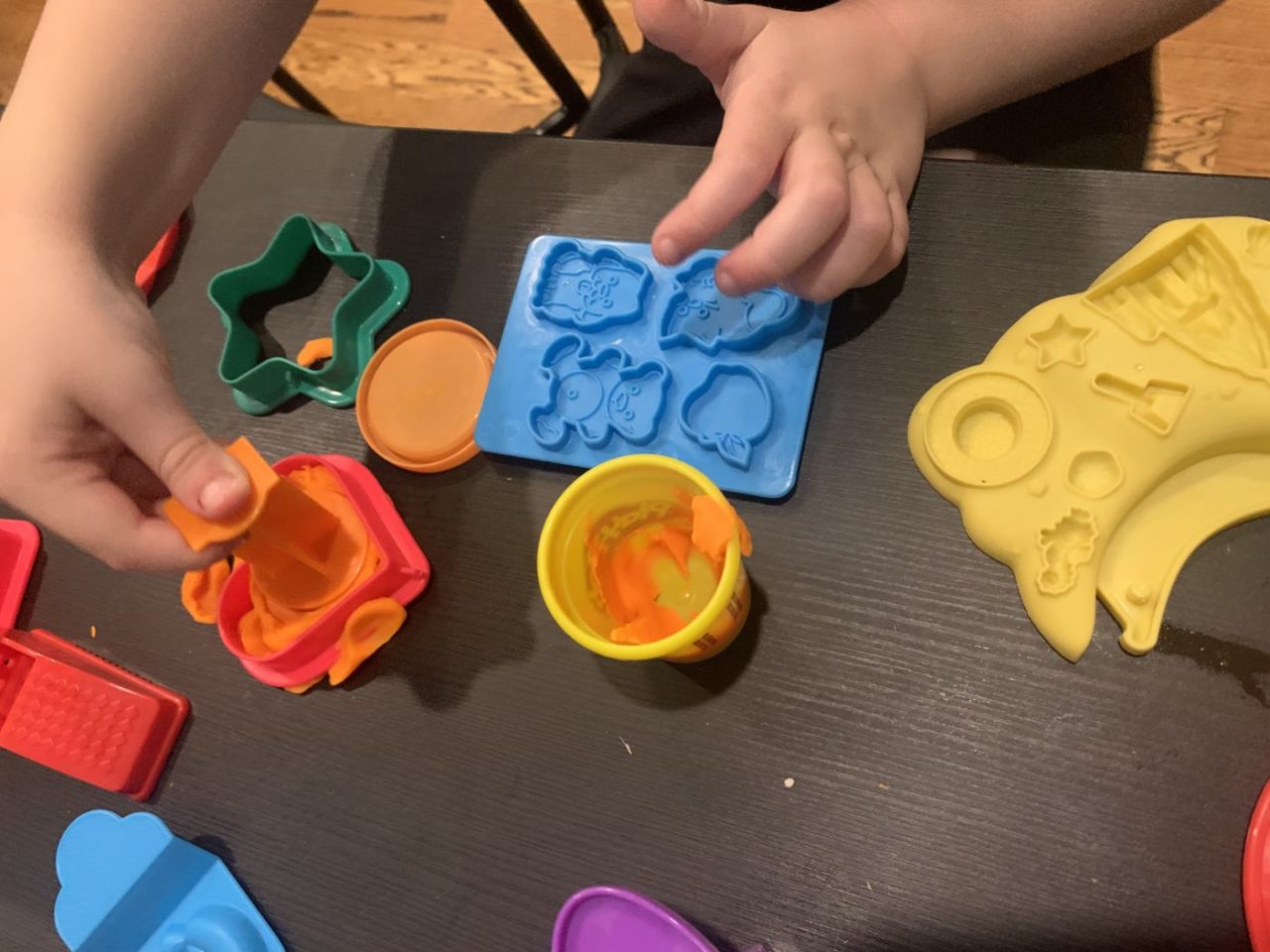 5 Ways to Use PlayDoh in the Classroom The Autism Helper